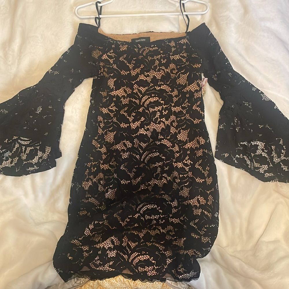 Karen Kane Black Lace Off-Shoulder Dress - Picture 5 of 10